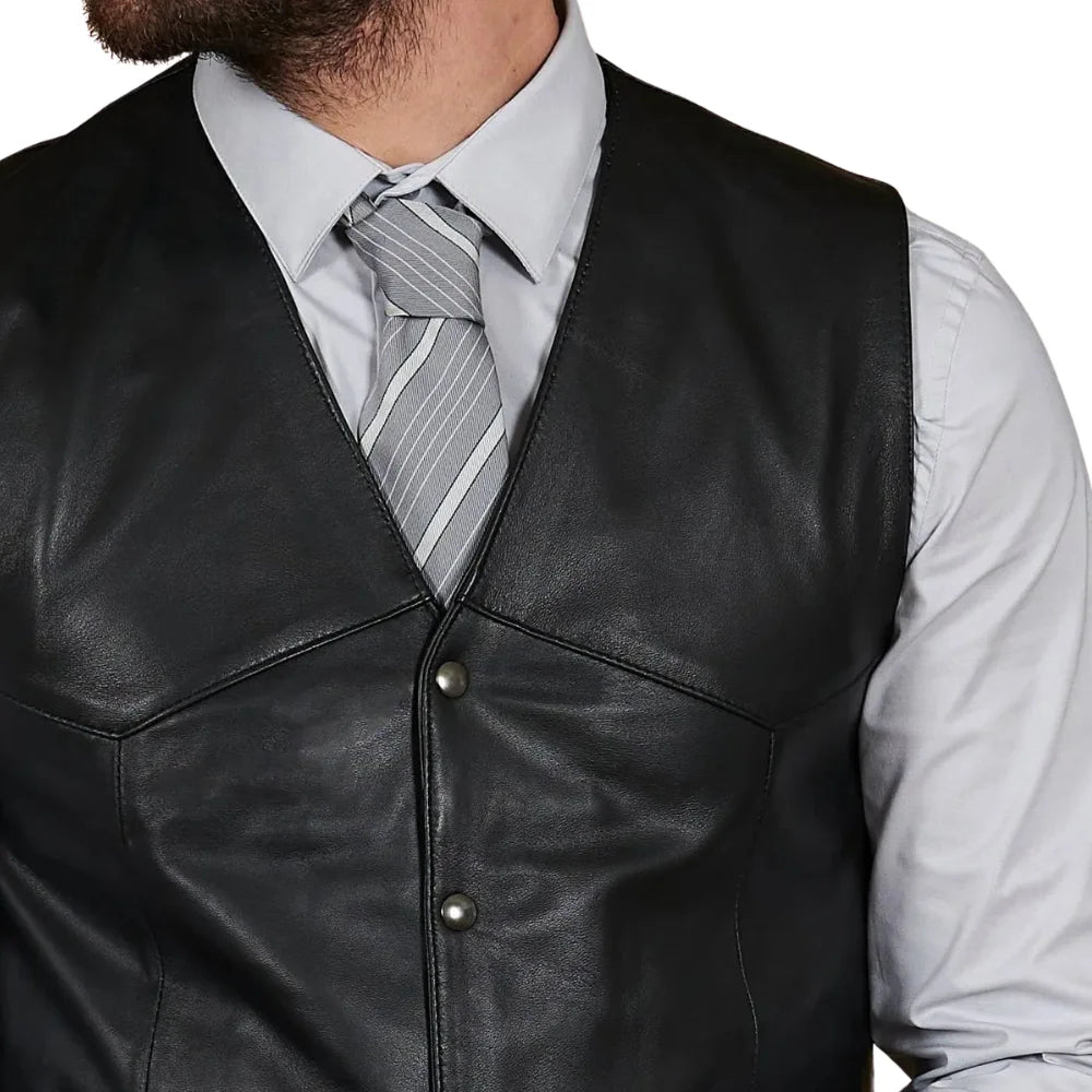 Two welt pockets on men’s black leather waistcoat
